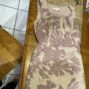 Ann Taylor loft dress with pockets.  Size 6